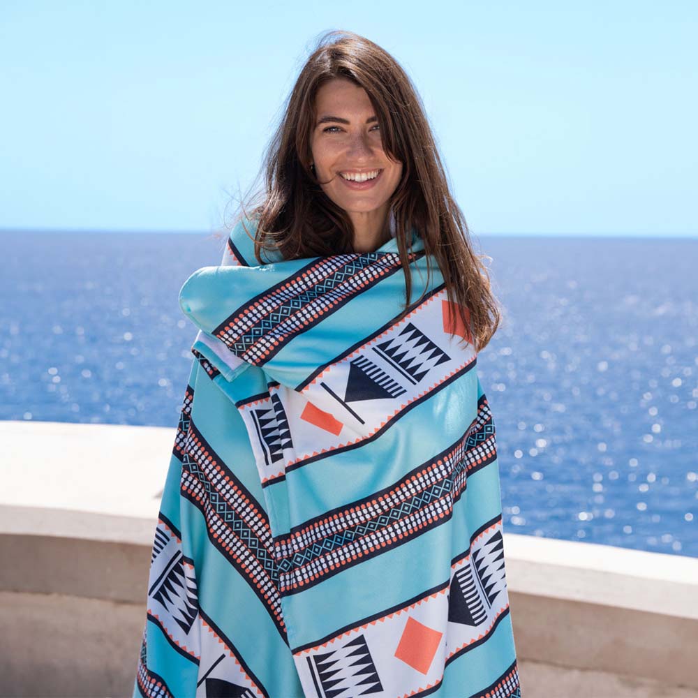 بو تاول - منشفة شاطئ السدو - فيروزي - كبيرة جدًا