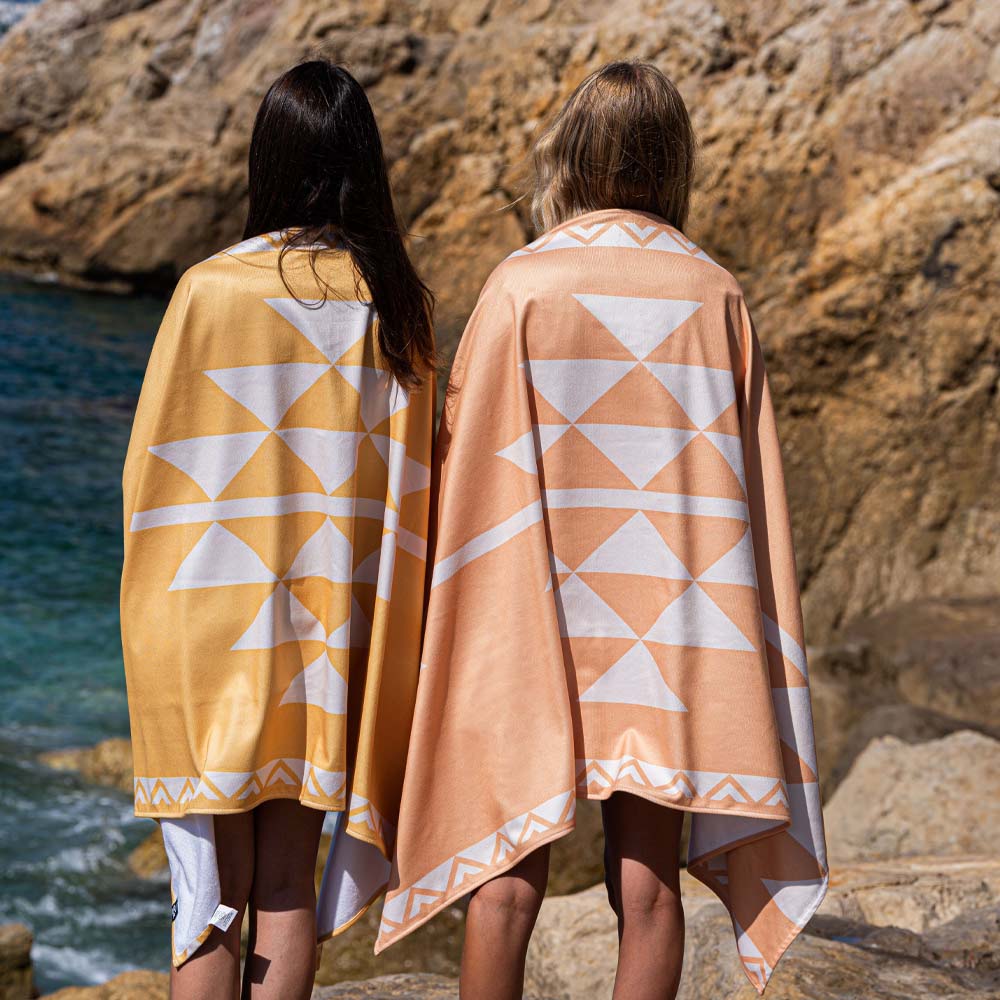 بو تاول - منشفة شاطئ السدو - سلمون - كبيرة