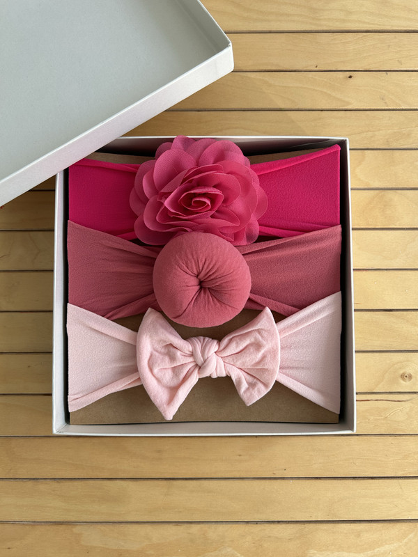 ذا غيرل كاب - بندانة نايلون قابلة للتمدد للرضع - عدد 3 - زهري داكن وزهري فاتح وزهري