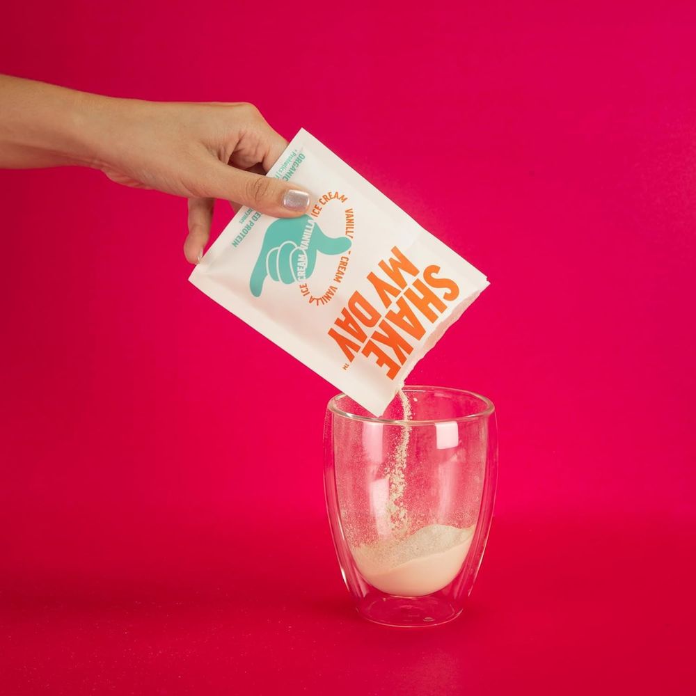 Heyday - Shaker Bottle - 550ml With Vanilla Protein Powder 40g - White Astronaut