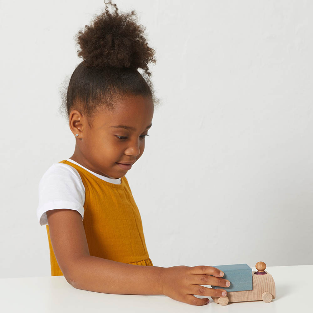 Lubulona - Wooden Truck With Driver - Grey