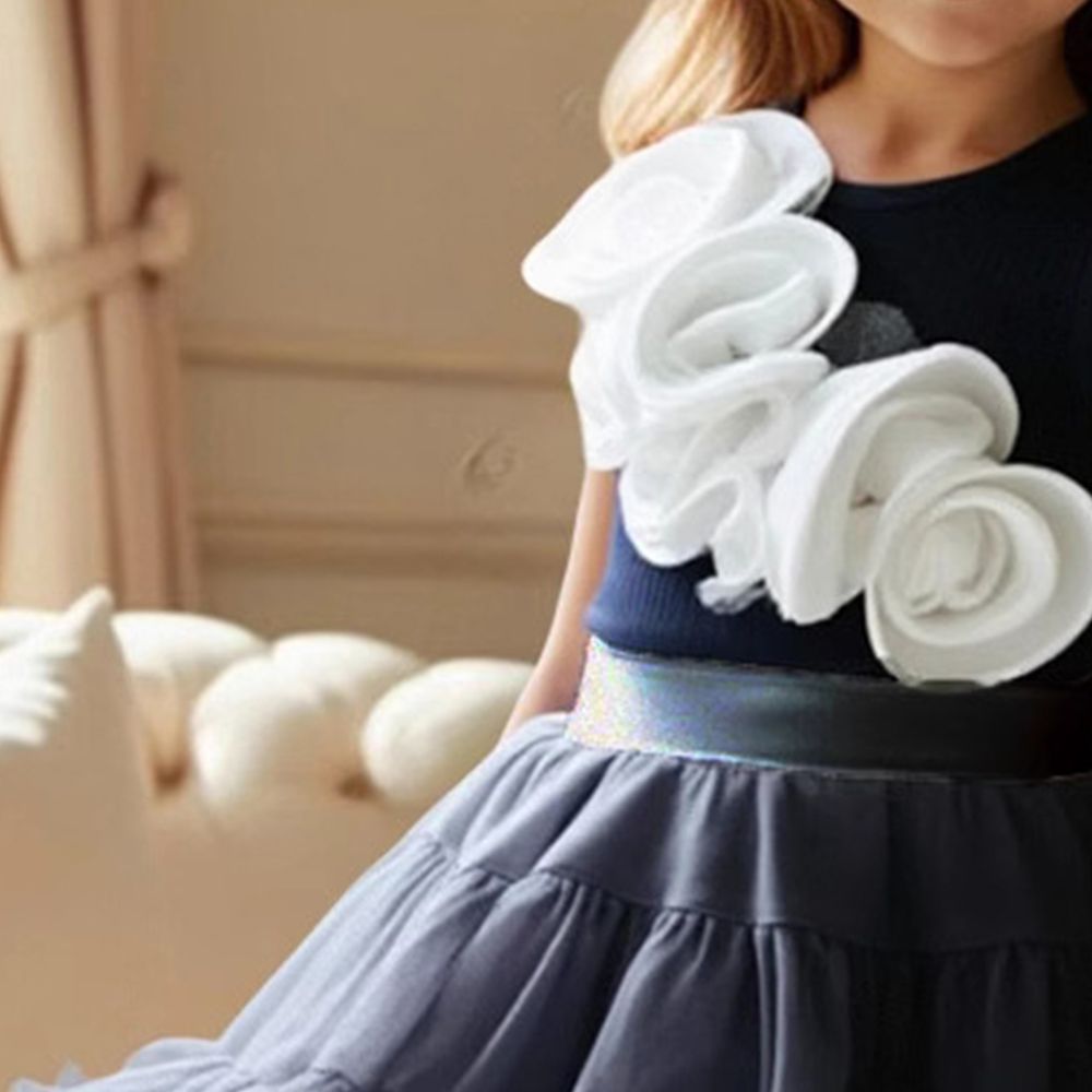 شوغر راش - طقم قطعتين - بلوزة بدون أكمام مع تنورة للبنات - أزرق ورمادي