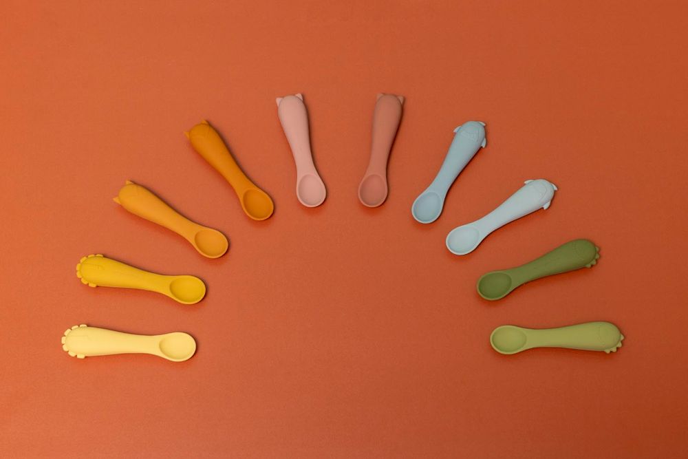 تريكسي - ملعقة تغذية سيليكون للأطفال - على شكل قطة - قطعتان