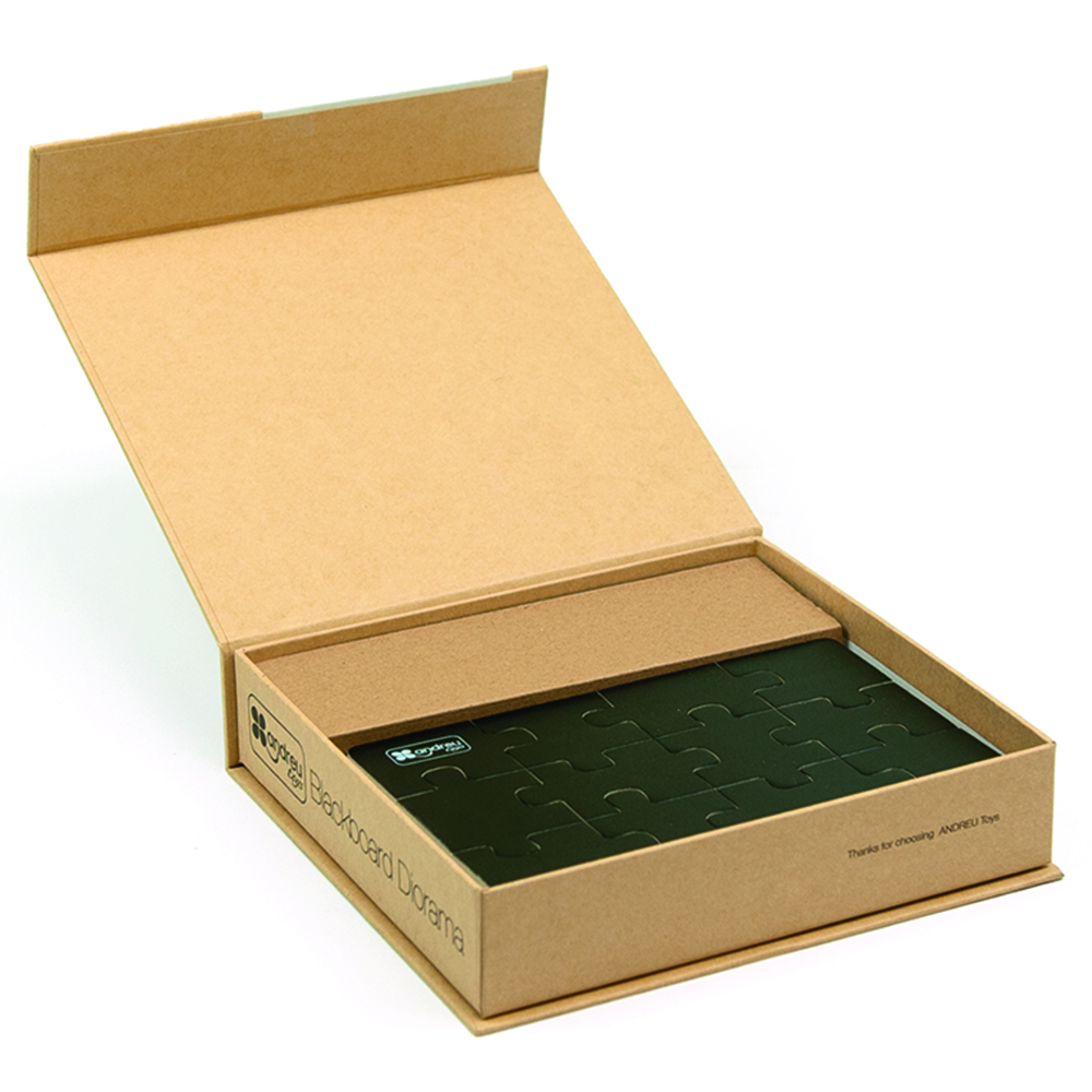 Andreu Toys - 4 Puzzles Blackboard Diorama