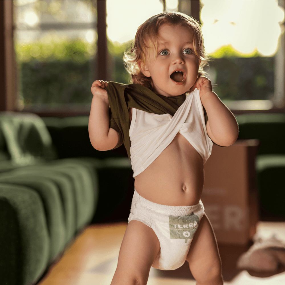 تيرا - حفاضات كِلوت نباتي - المقاس 4 طفل صغير - 10-14 كجم - عبوة 3 - 48 قطعة