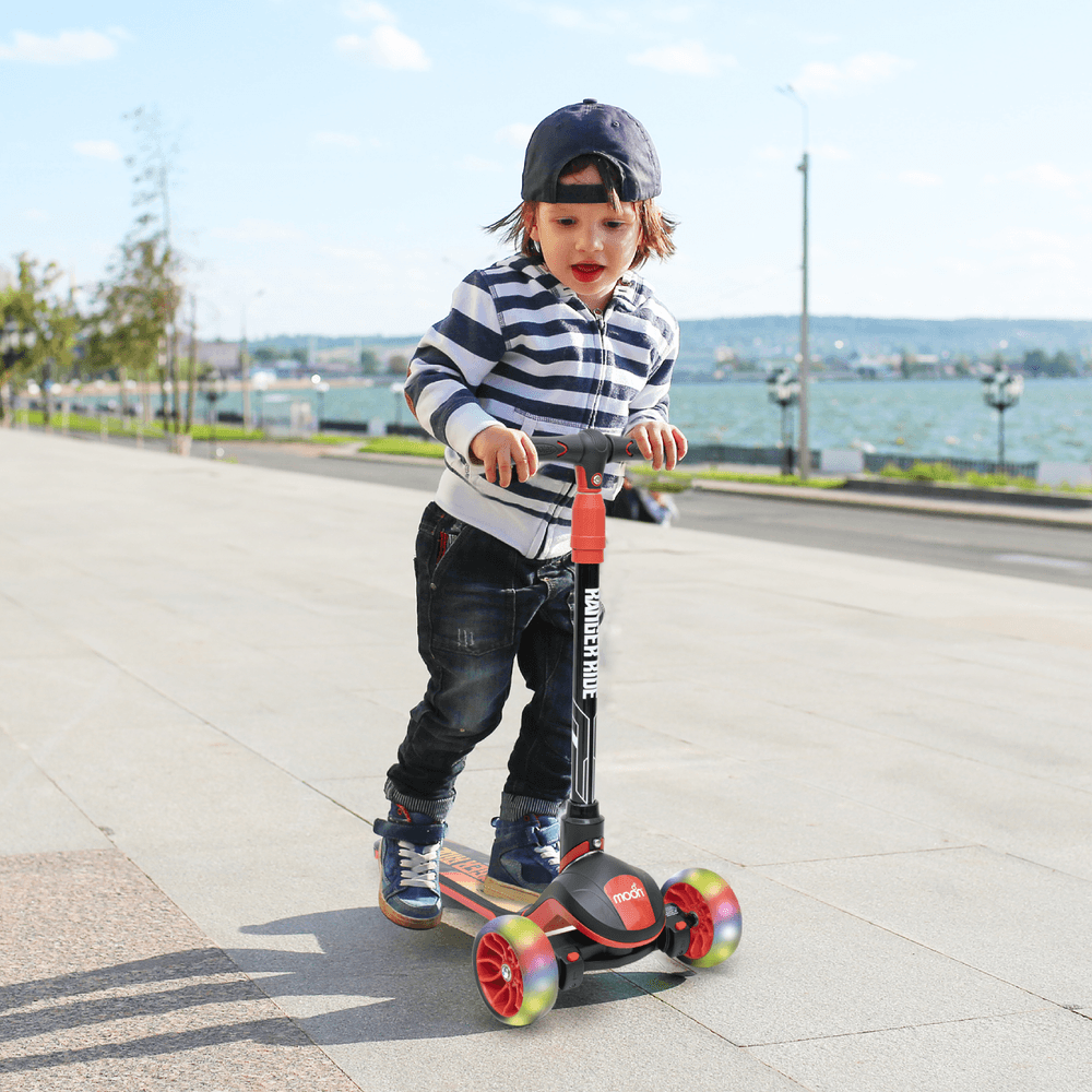 Moon - Ranger Ride 3-Wheels Manual Scooter - Red