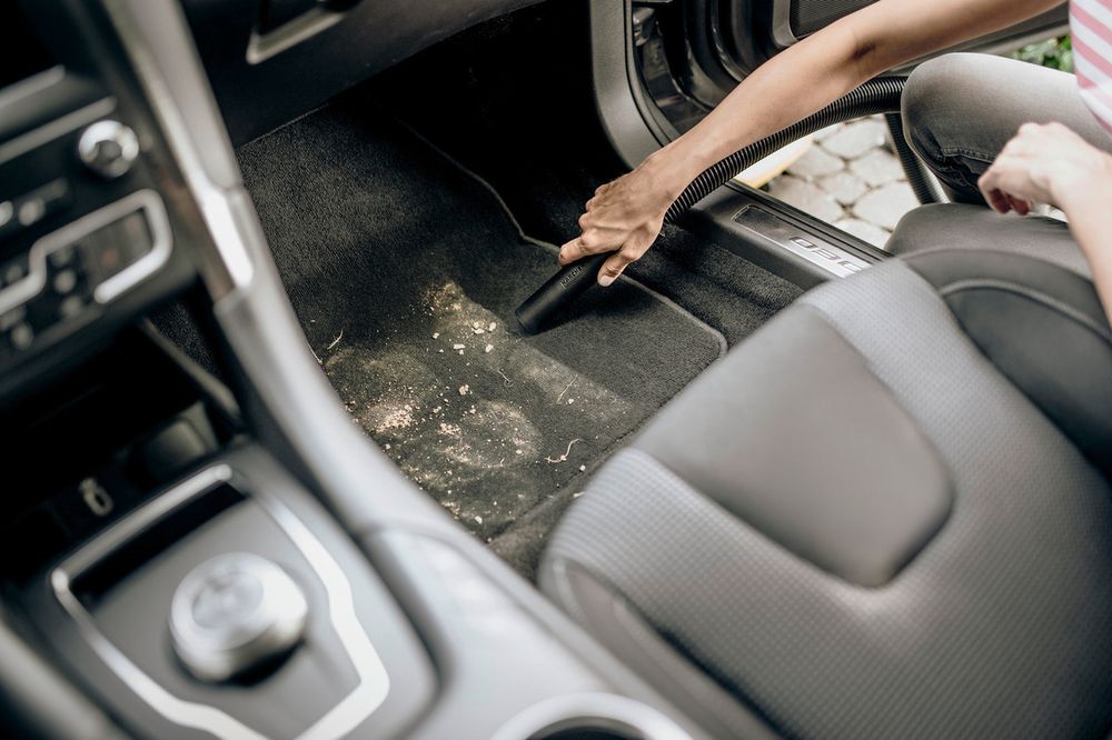 كارشر - مكنسة كهربائية للتنظيف الجاف والرطب KWD 1 W V-12/2/18 - أصفر