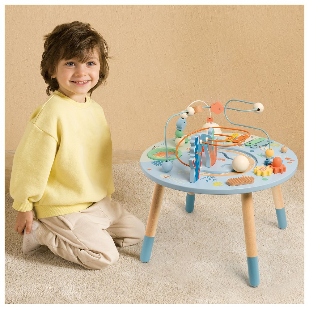 Classic World - Multi-Activity Table