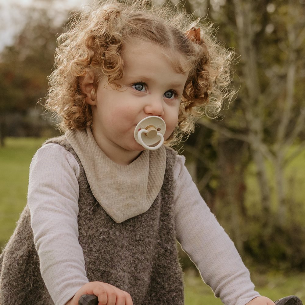 فريغ - لهاية أطفال دائرية سيليكون - 0-6 أشهر - مرحلة 1 - كريستال سباركل - عدد 4