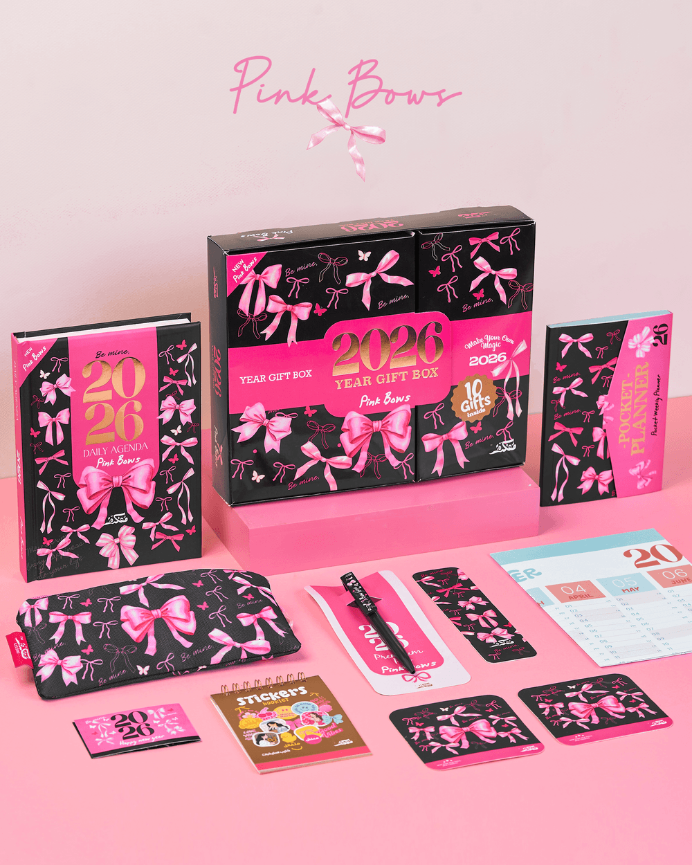 موفكرا - مجموعة هدايا أجندة 2026 - فيونكات وردية