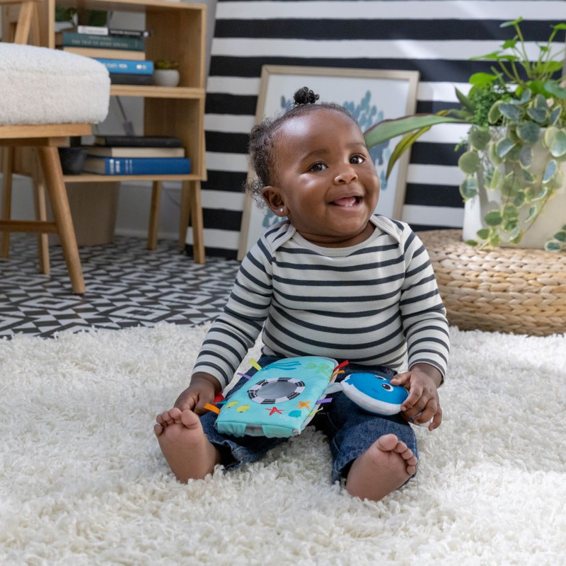 Baby Einstein - Ocean Explorers Musical Compact Baby Swing