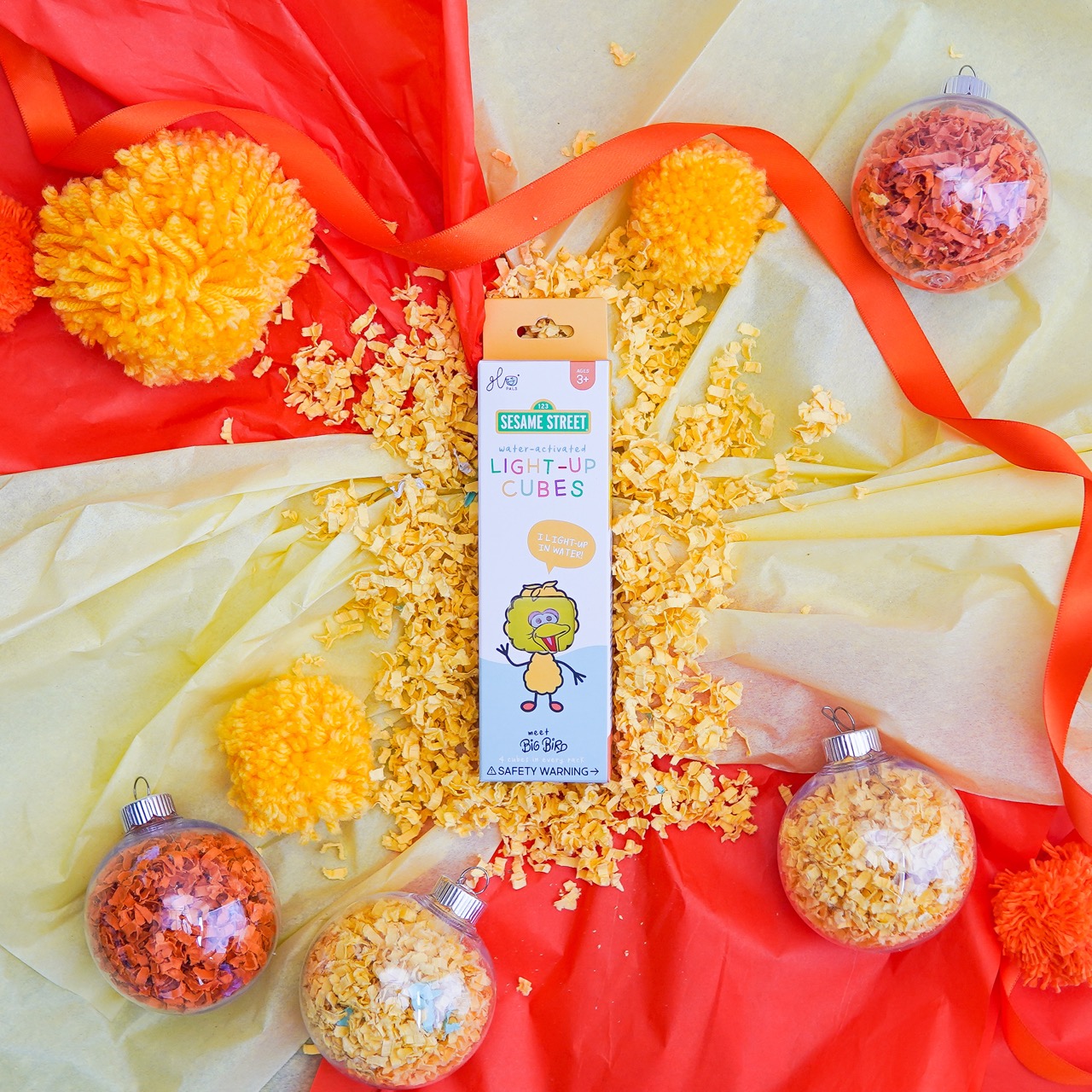 جلو بالز - مكعبات مضيئة للاستحمام الأطفال والرضع - شارع سمسم - أصفر - 4 قطع