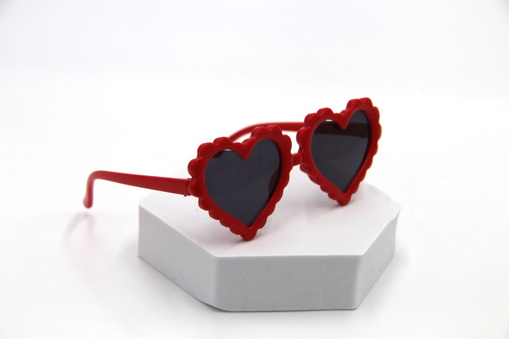 دي'دانييلا - مجموعة نظارة شمسية مع ربطة فيونكة لذيل الحصان - برغندي