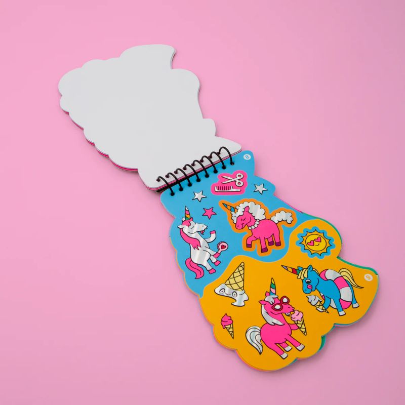 أومي - دفتر ملصقات تفاعلي - ليلي