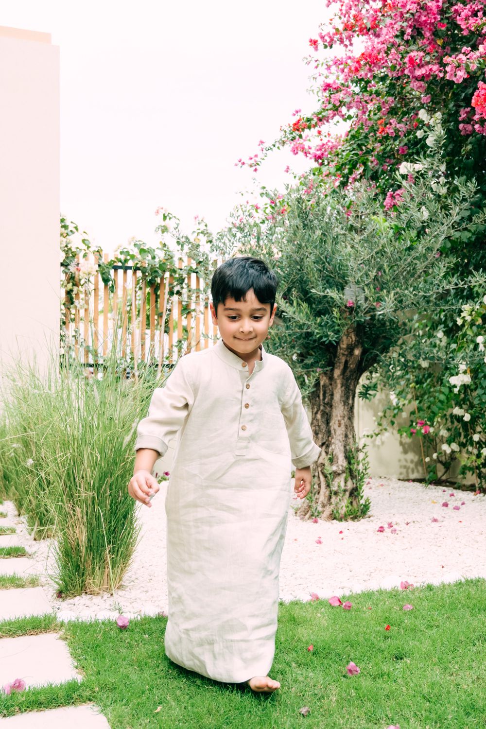 ميزون تيني - ثوب كتان - بيج فاتح