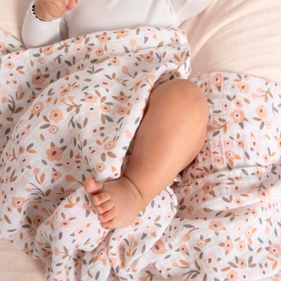 أول فور إيلا - قماط شاش - باقة زهور