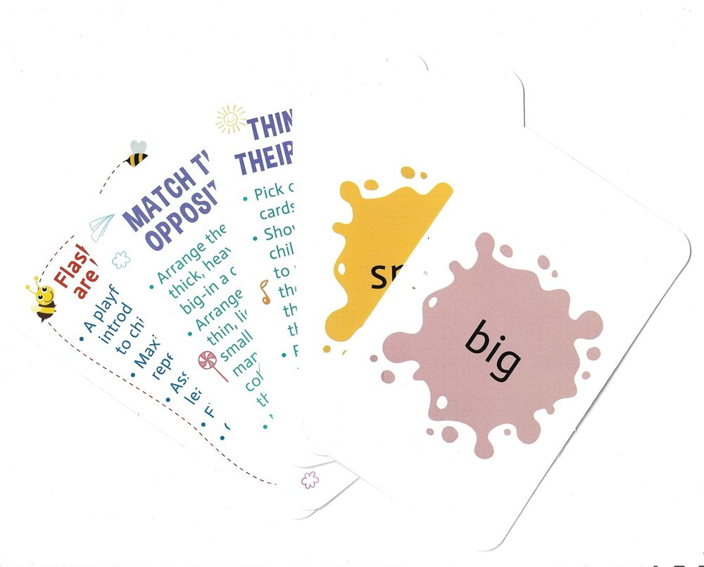 Om Books International - My Jumbo Flash Cards Colours, Shapes And Sizes