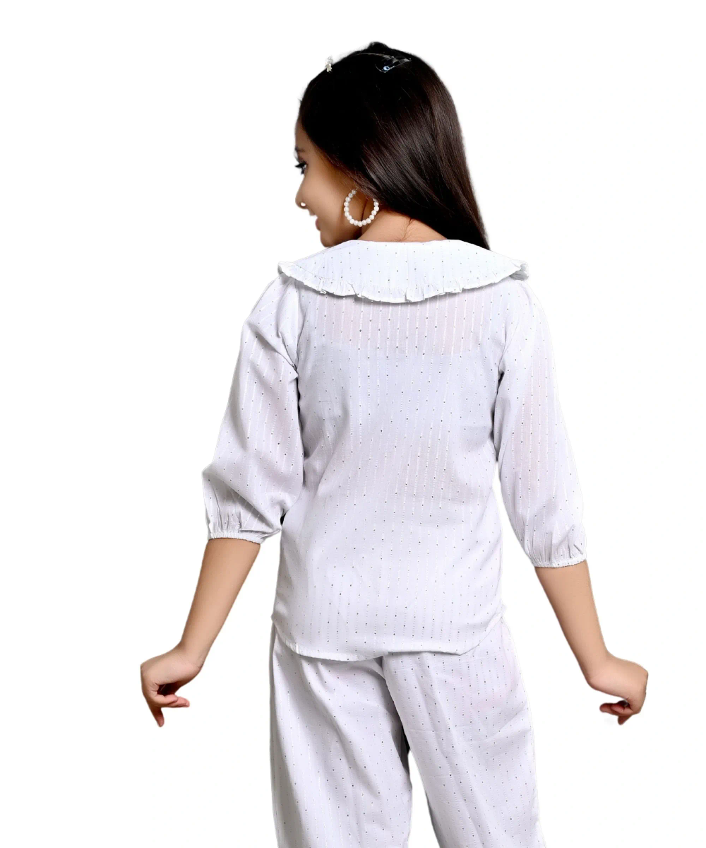 فلاور جيرل - قميص مطرز برقبة بيتر بان للبنات - أبيض