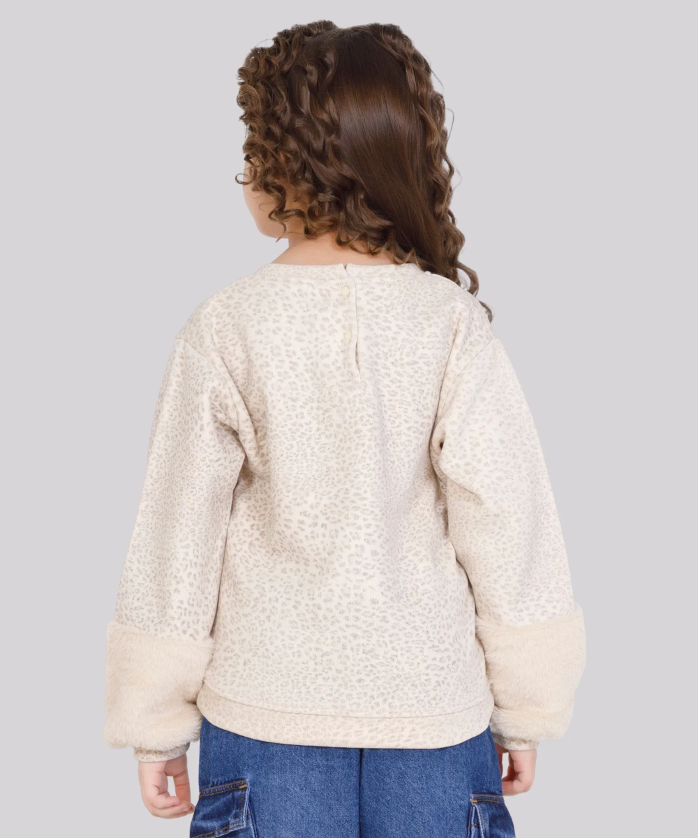 سويت شيرت مطبوع عليه صورة كنغر صغير - لون بني فاتح