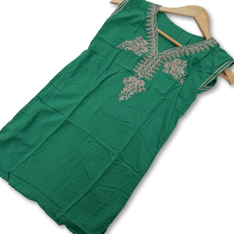 حمام كورنر - جبة تراث الصحراء - أخضر