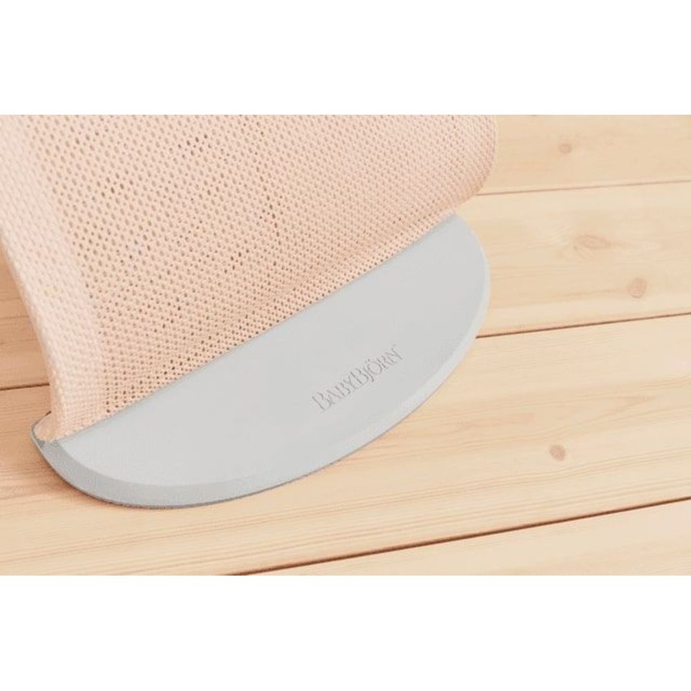 BABYBJORN - Balance Soft Mesh Bouncer - Pearly Pink/White