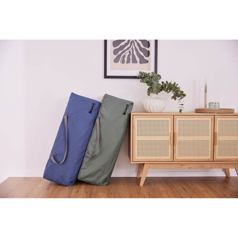 هاوك - سرير سفر مربع 2 في 1 للنوم واللعب - أخضر داكن