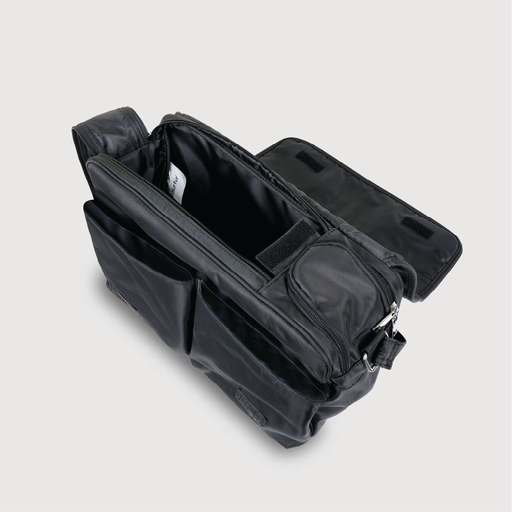 نورتشر كوزي - شنطة حفاضات مترو للكتف - أسود