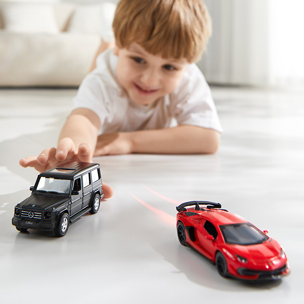 بيبي كير - مجسم سيارة معدنية - أسود