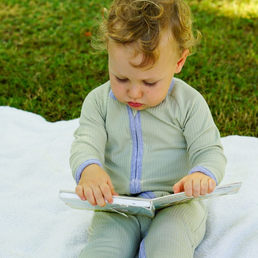 Issy & Lilo - Smart Zipper Organic Cotton Romper - Sage Green