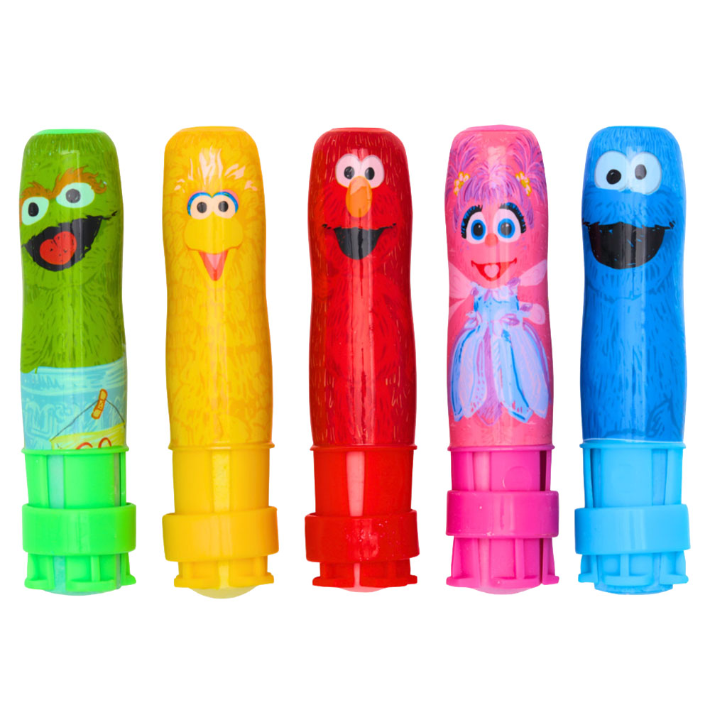 Sesame Street - Chalk Holders With Washable Sidewalk Chalks Set - 5 Pcs