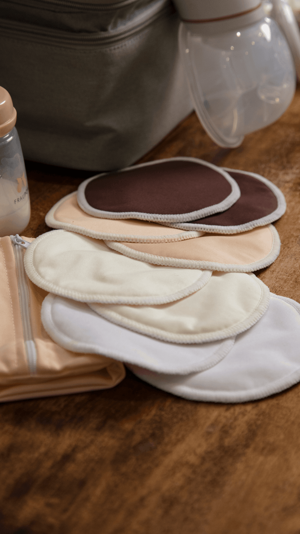 فراوبو - فوط رضاعة قابلة لإعادة الاستخدام مع شنطة غسيل وشنطة سفر - متعددة الألوان - 10 قطع