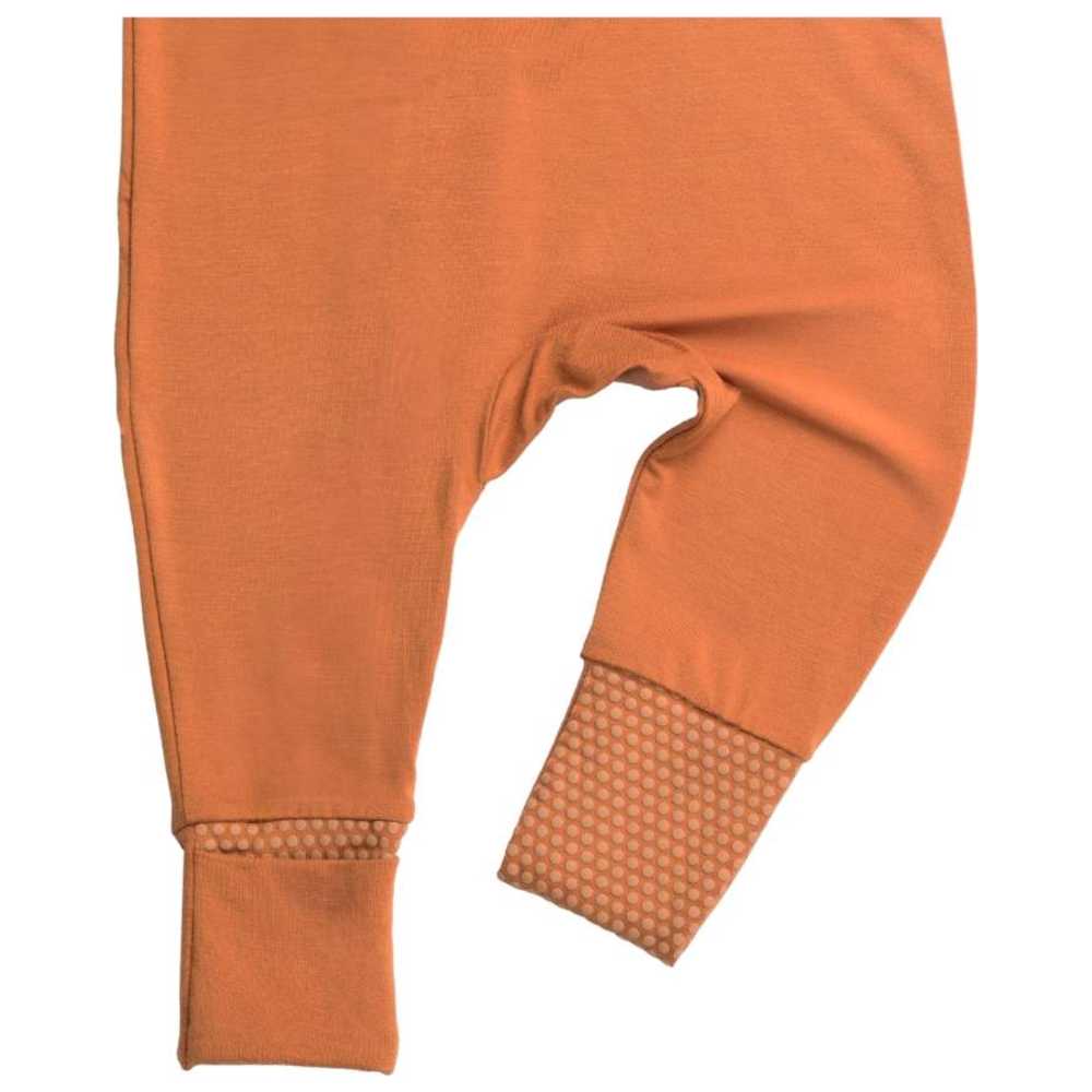 بيردي - بدلة نوم مغناطيسية من الخيزران بيبي جرو - تيراكوتا