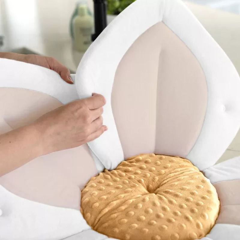 Blooming Bath - Lotus With Snaps - Baby Bath Seat - White/Cream/Honey