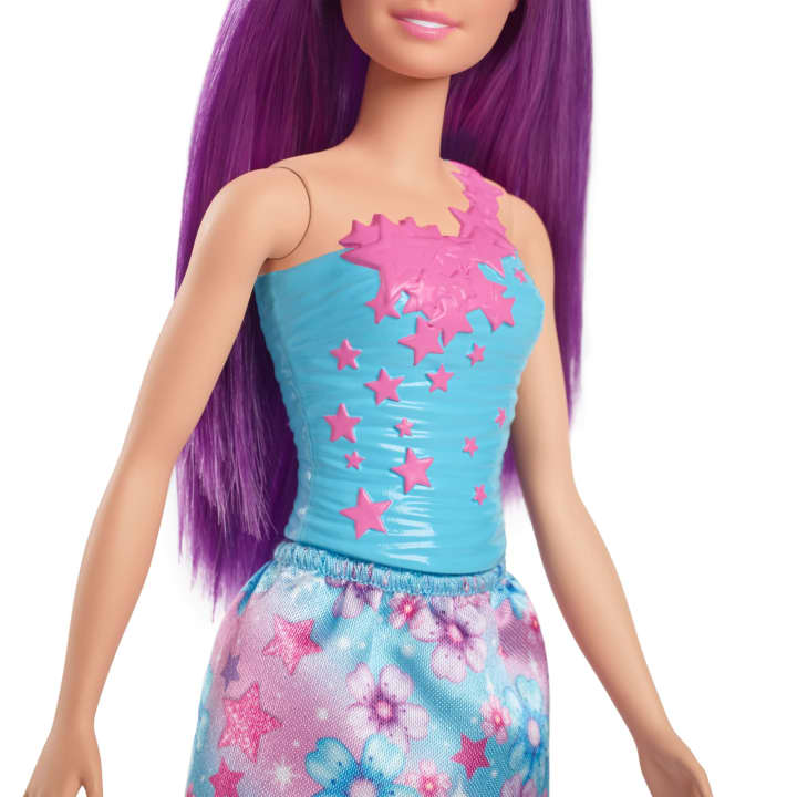 باربي - دمية دمية باربي مع وحيد القرن