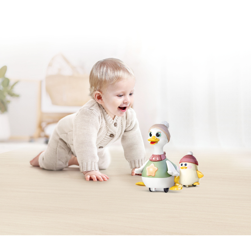 Hola - Waddling Duck Family Interactive Tummy Time Toy