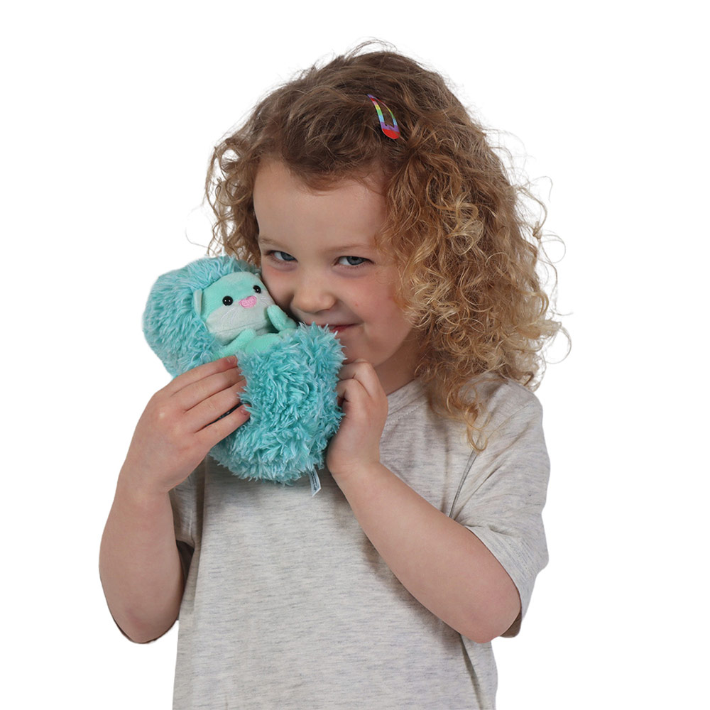 Golden Bear - Curlimals Lottie The Otter Interactive Soft Toy - Blue - 15cm