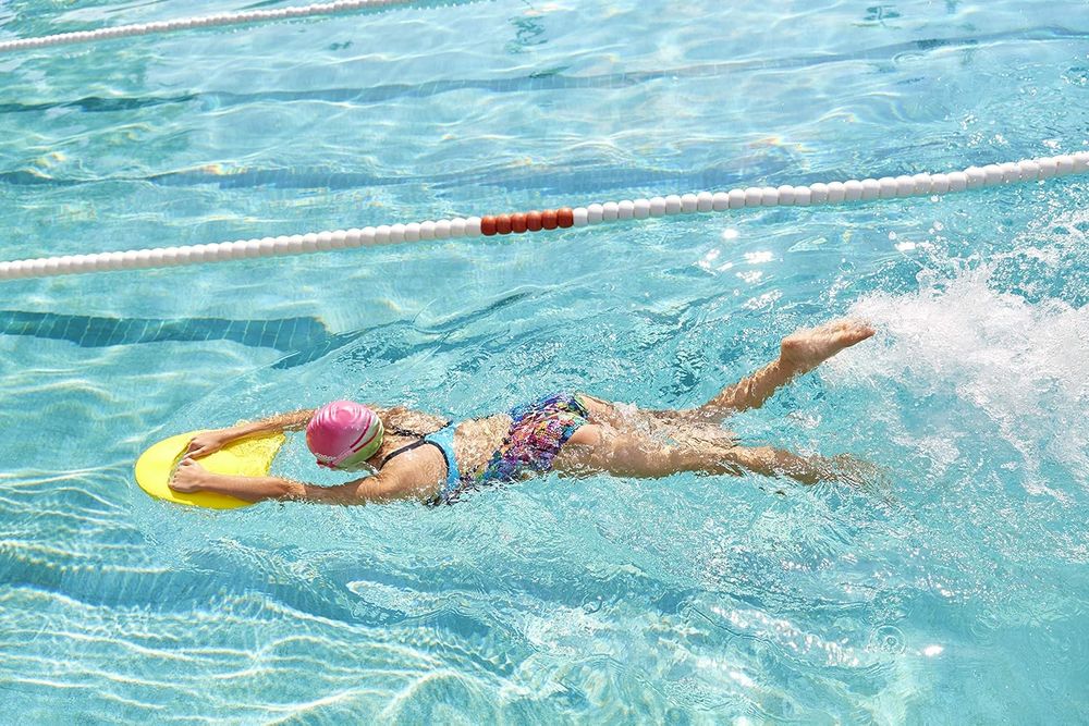 زوغس - قبعة سباحة سيليكون متعددة الألوان للأطفال