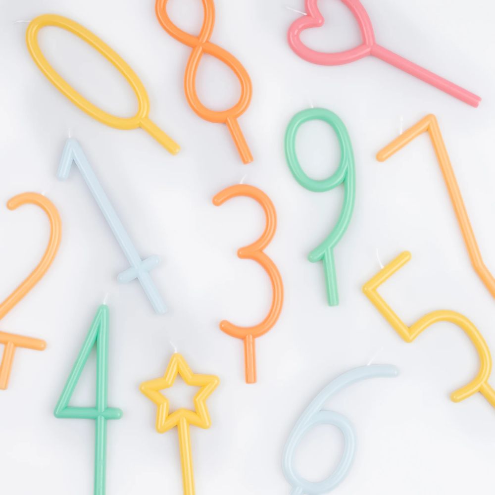 Meri Meri - Slim Heart Birthday Candle - Pink