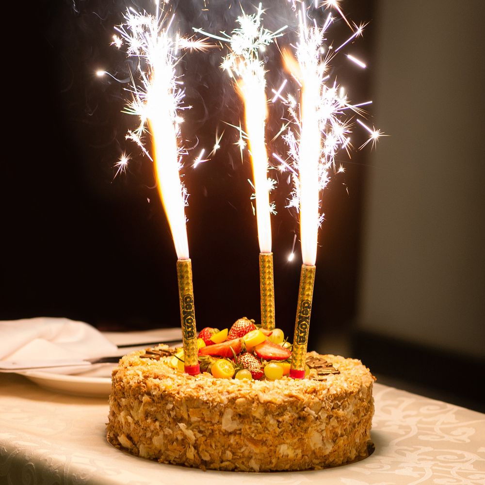 Party Centre - Blister Indoor Fountain Sparklers - Cake Decoration For Celebrations - Birthdays & Events - 12cm - Pack Of 2