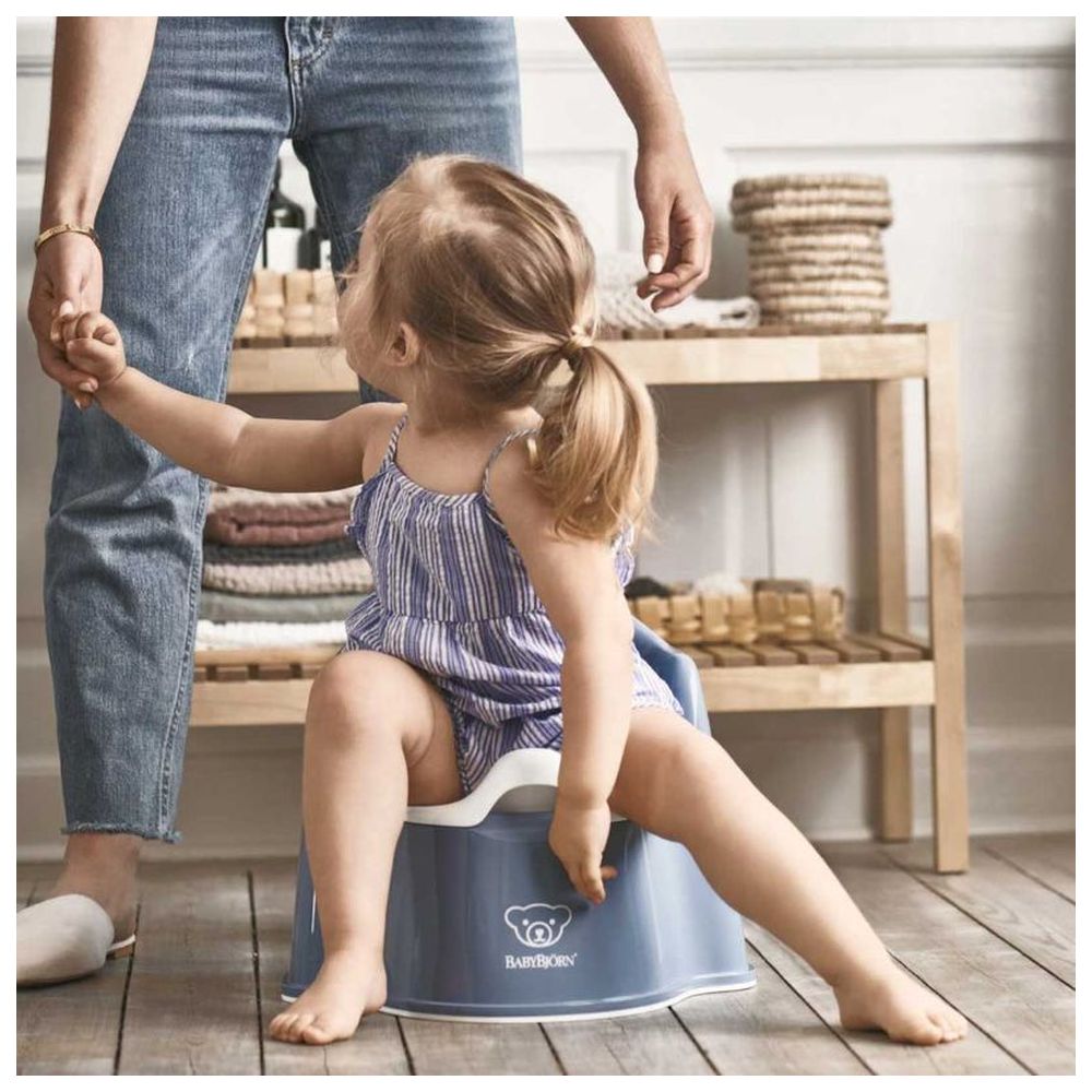 BABYBJORN Potty Chair - Deep Blue