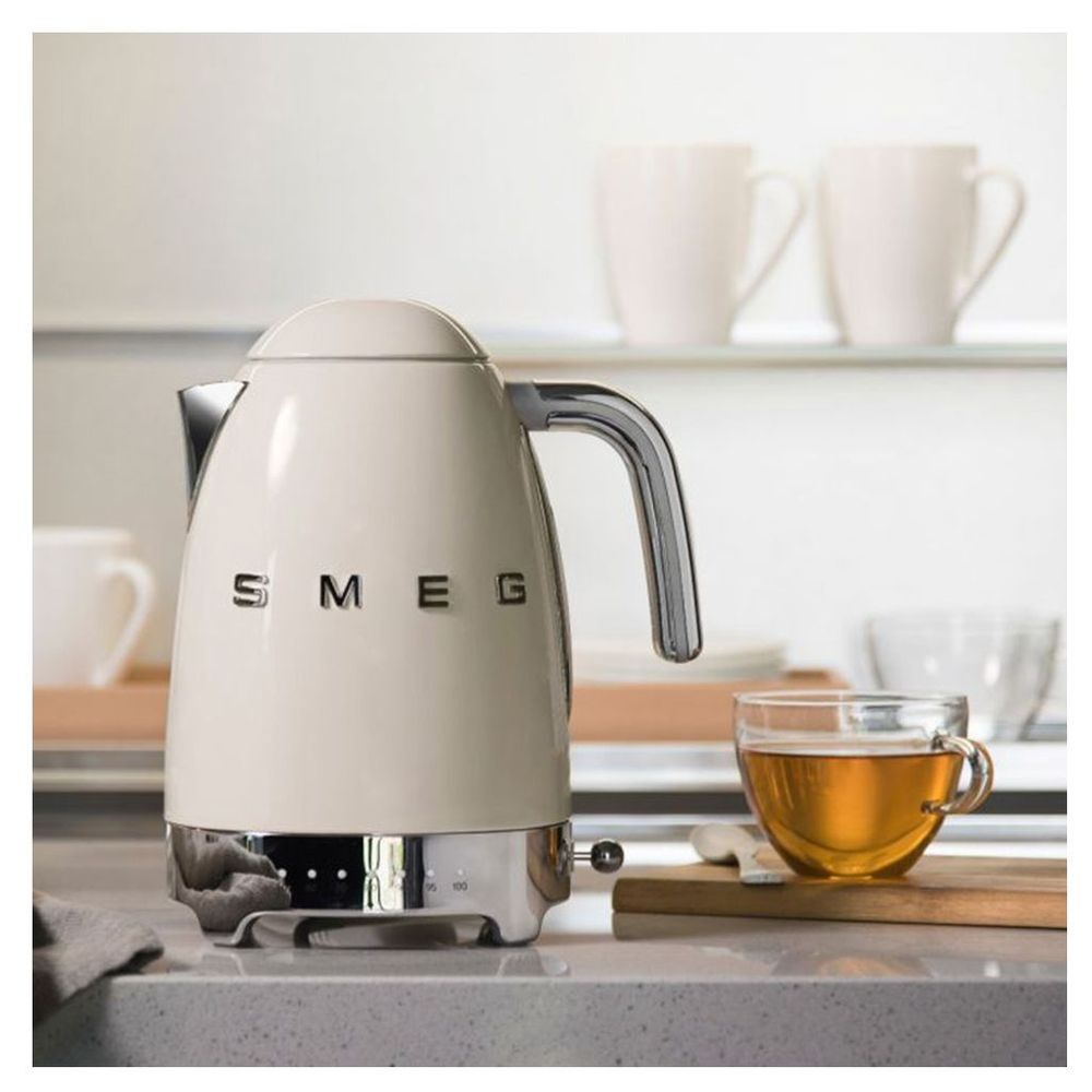 Smeg Variable Temperature Kettle 1.7L - Cream