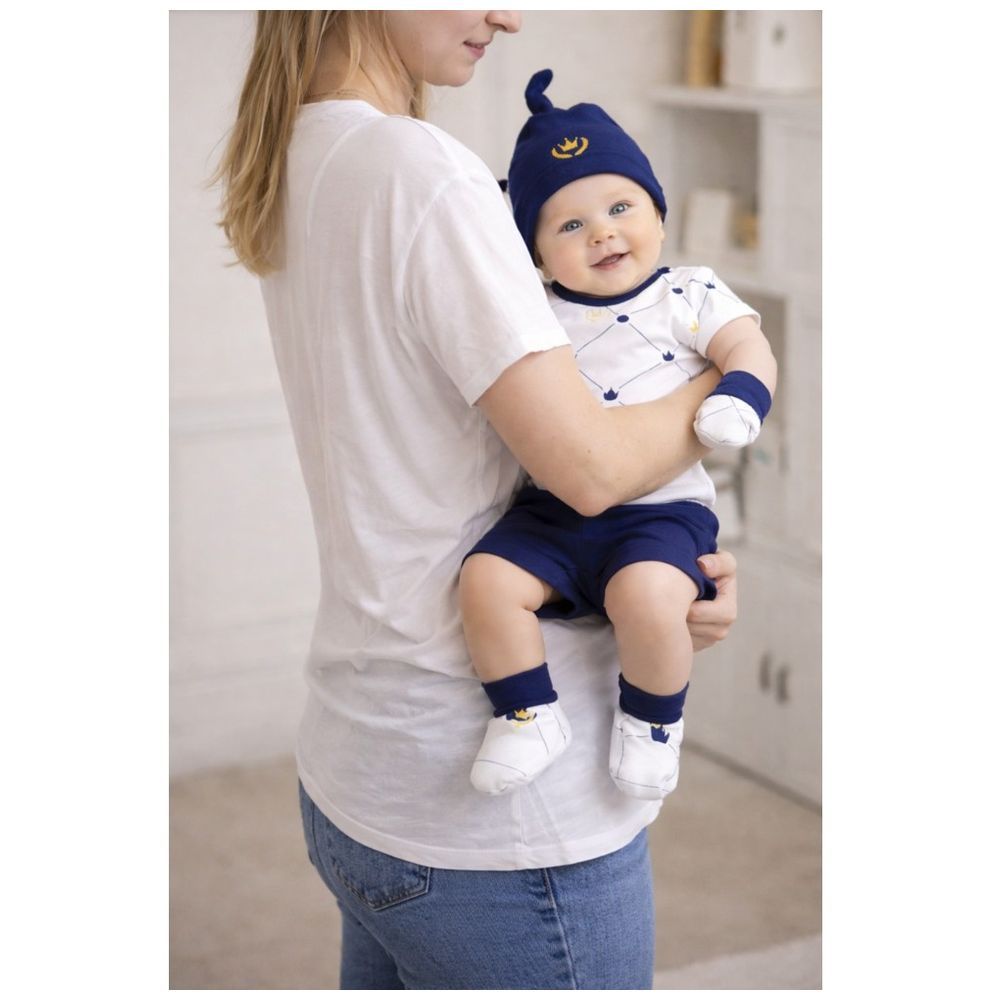 Tiny Toes - 100% Cotton Newborn Gift Set - Blue Crown - 8 Pcs