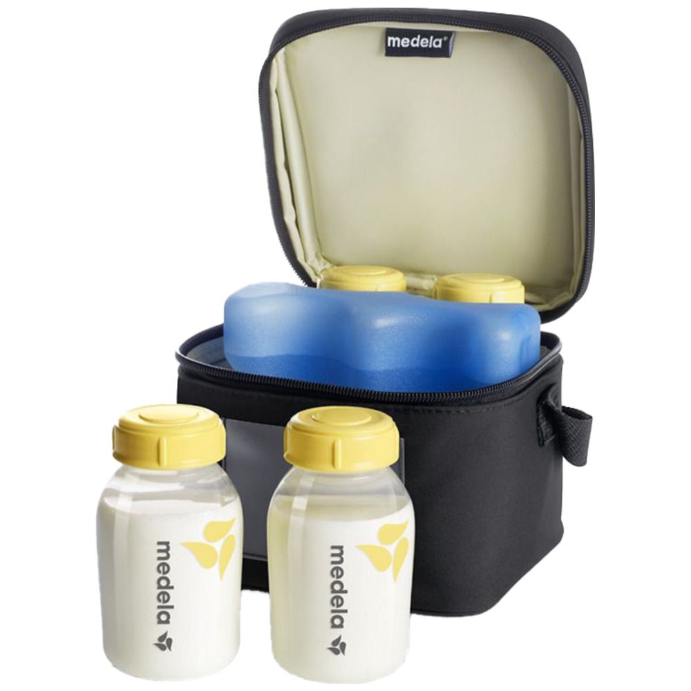 Medela Breastmilk Feeding Storage Bottles - Pack of 4 - 150ml with Cooler Bag
