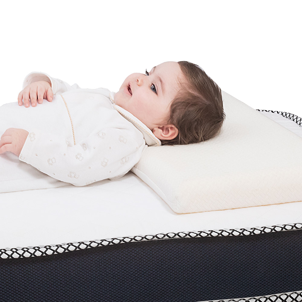 Moon - Kids Mattress - 133x70x12 cm With Organic Bed Bumper - White