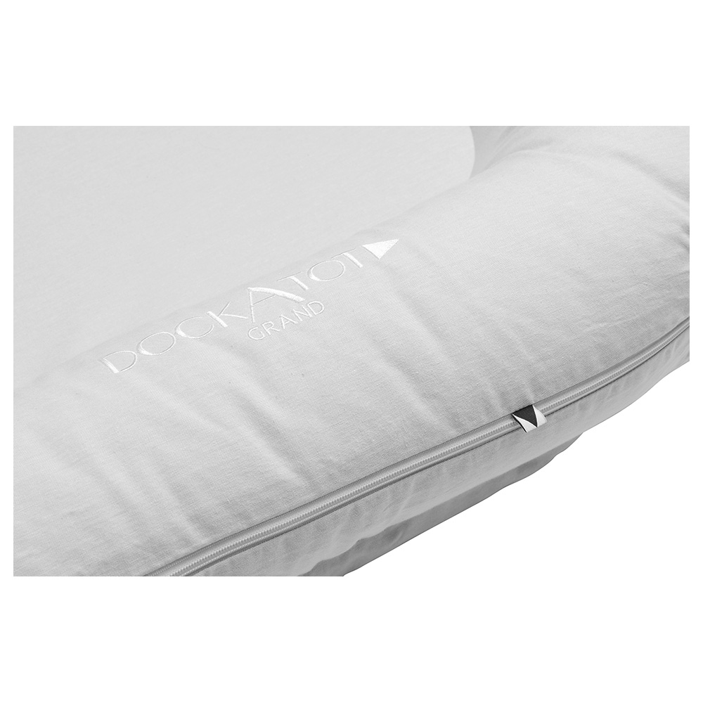 Dockatot - Grand Pod - Fog Chambray