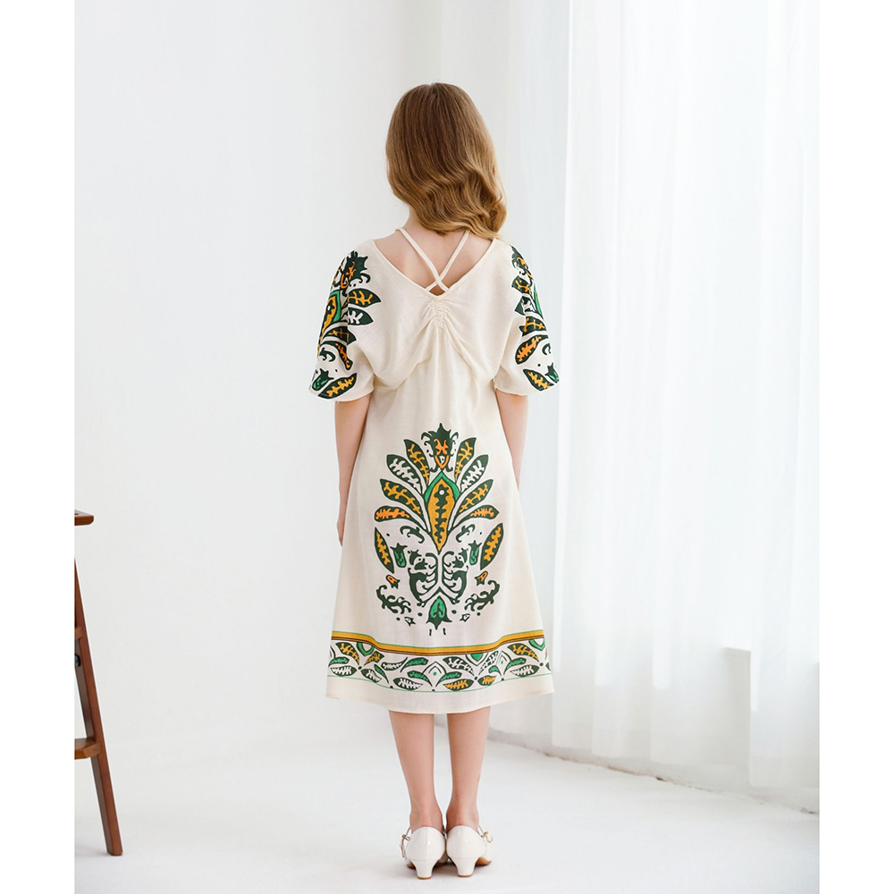 لي كريستال - فستان بناتي نصف كم بياقة سبعة - بيج