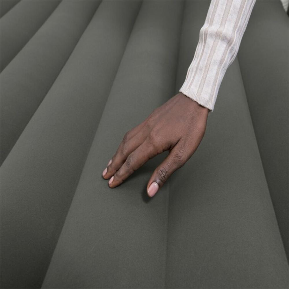 بيست واي - سرير هوائي بافيلو ترايتيك - حجم كوين