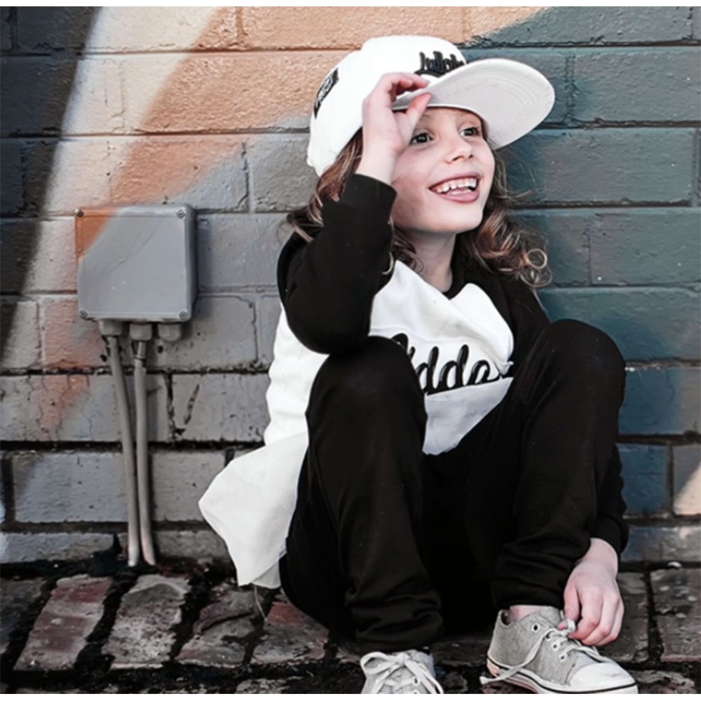 لولباي روك قبعة أبيض