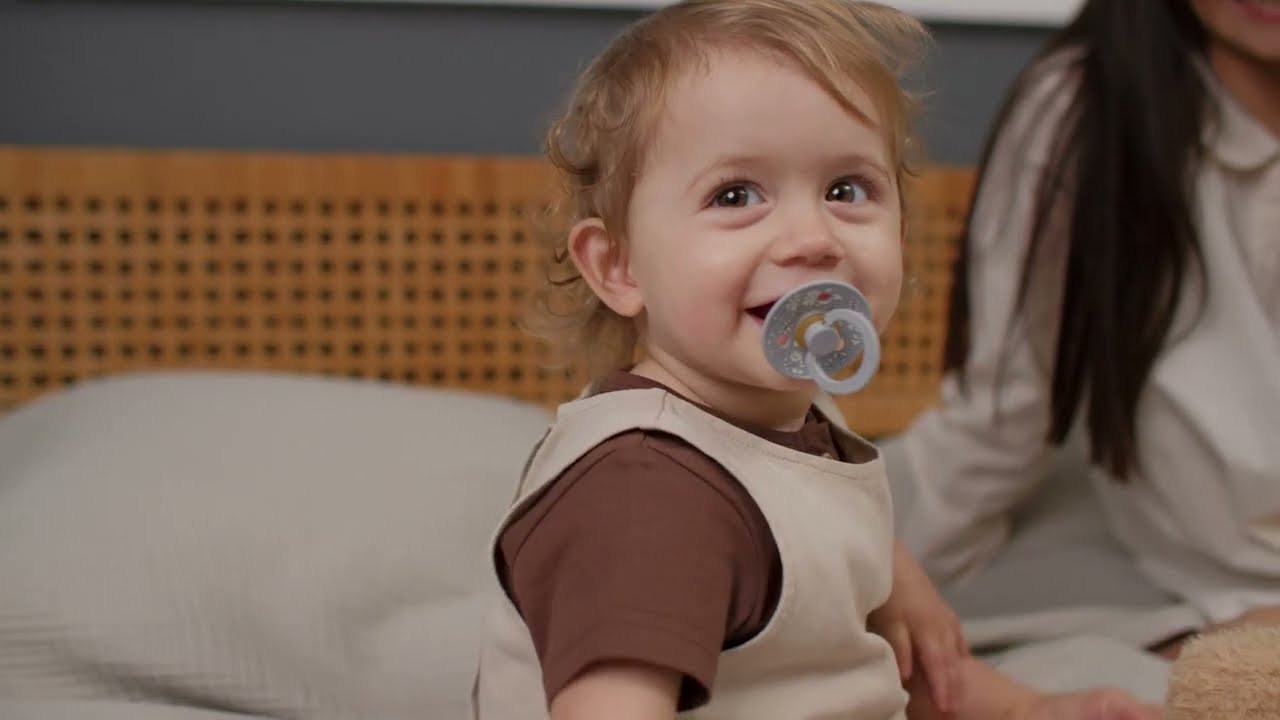 بيبس - مريلة بندانة ليبرتي - أزهار - رمادي