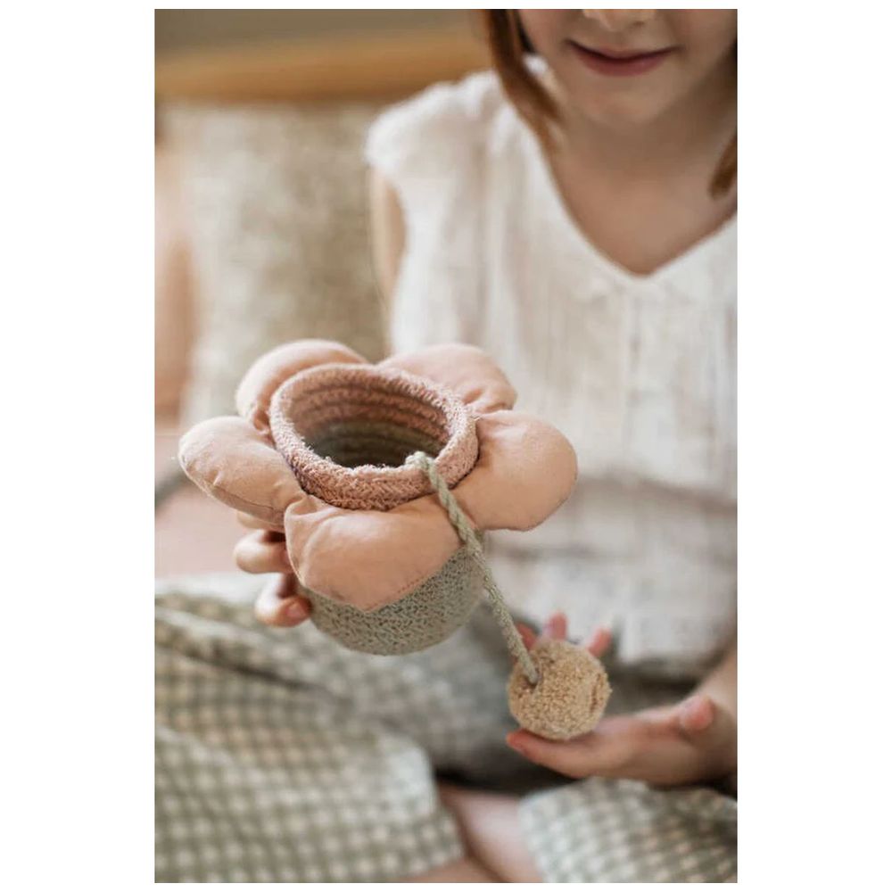 Lorena Canals - Cup And Ball Toy - Flower